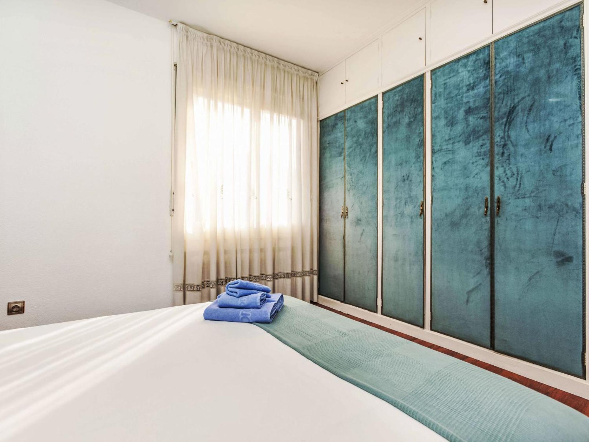 Apartment Sants-Les Corts Galileu By Interhome Barcelona Exterior photo